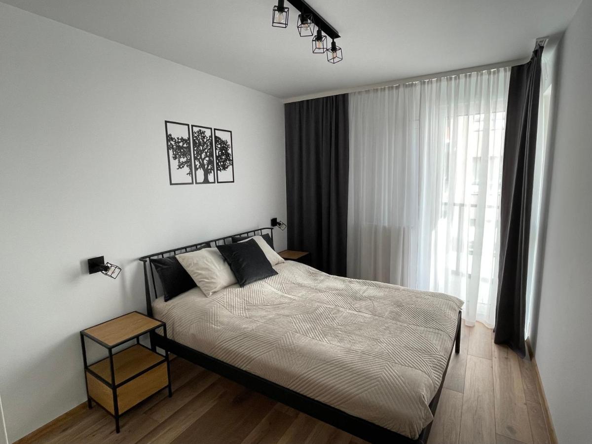 Newport Industrial Apartment Warszawa Eksteriør billede