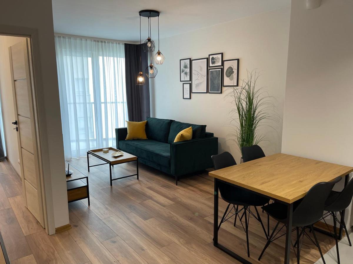 Newport Industrial Apartment Warszawa Eksteriør billede