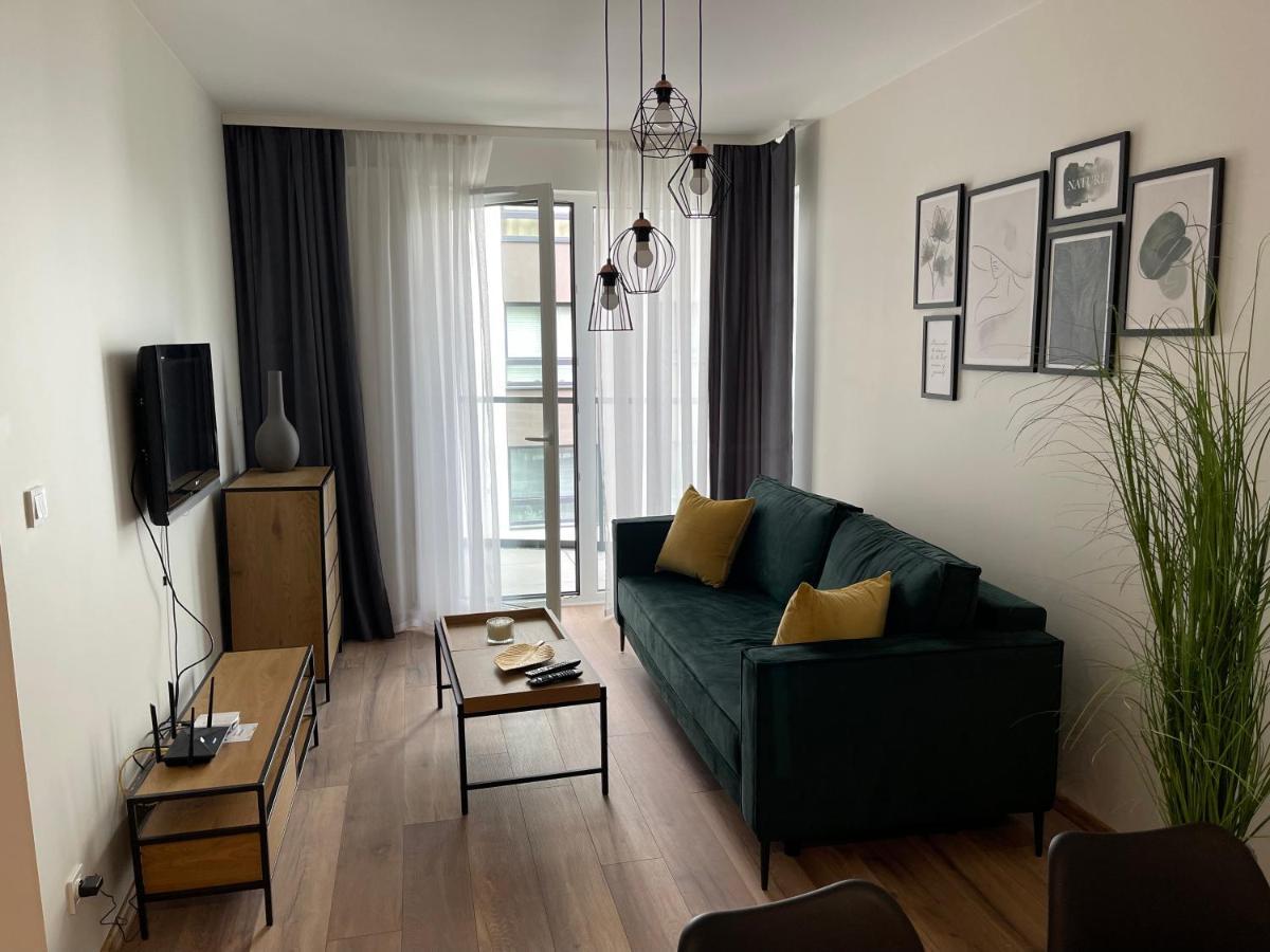 Newport Industrial Apartment Warszawa Eksteriør billede