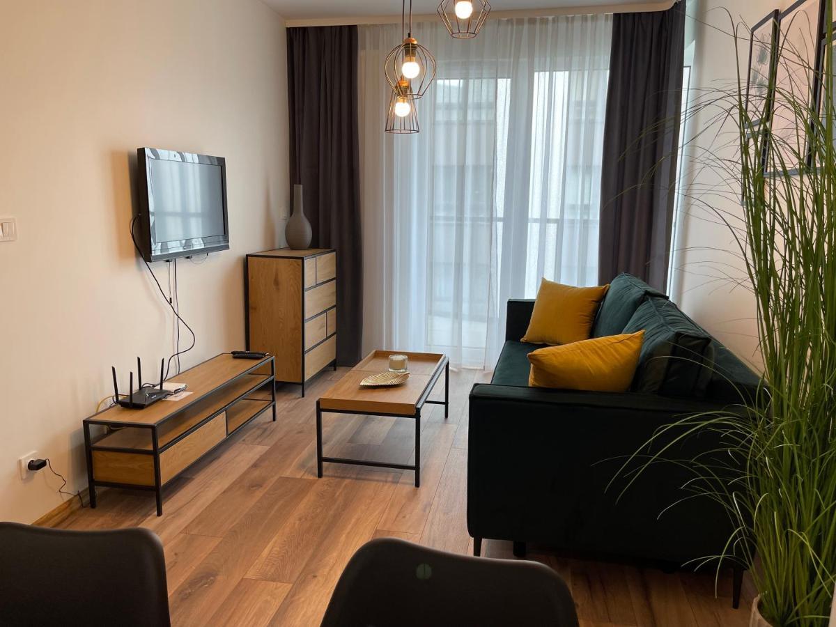 Newport Industrial Apartment Warszawa Eksteriør billede